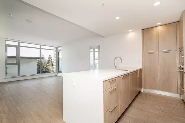 6398 Silver AVE #303 Burnaby, BC V5H 0K7