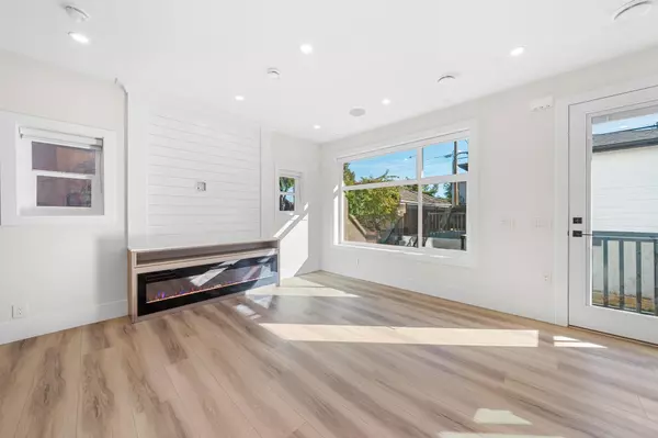 Vancouver, BC V5N 5J1,4318 Nanaimo ST