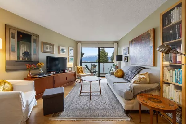 665 E 6th AVE #314, Vancouver, BC V5T 4J3