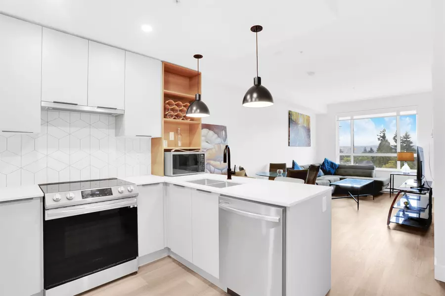 10778 138 ST #611, Surrey, BC V3T 4K8