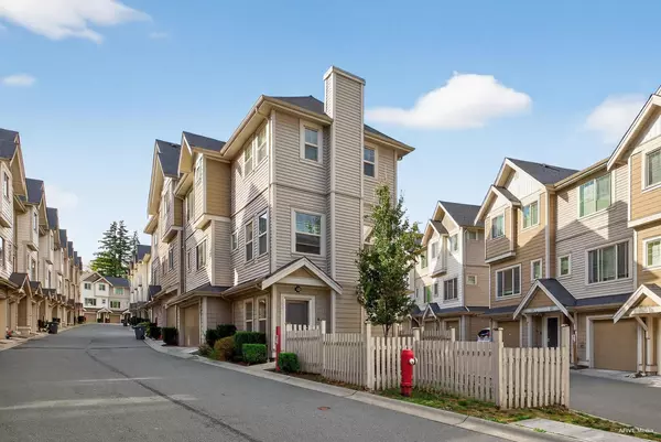 Surrey, BC V3S 6X5,19097 64ave AVE #23