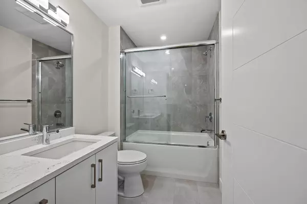 Vancouver, BC V5Z 3W8,FREMLIN Street #6009