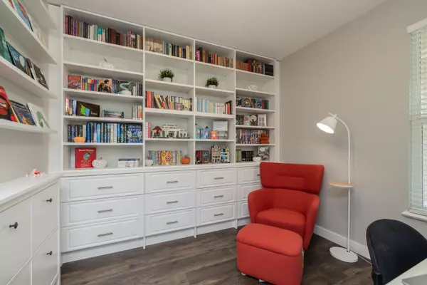 Langley, BC V2Y 0A3,8418 209 ST