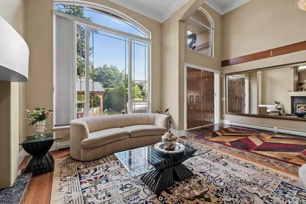 Surrey, BC V3S 2K7,15350 82 AVE