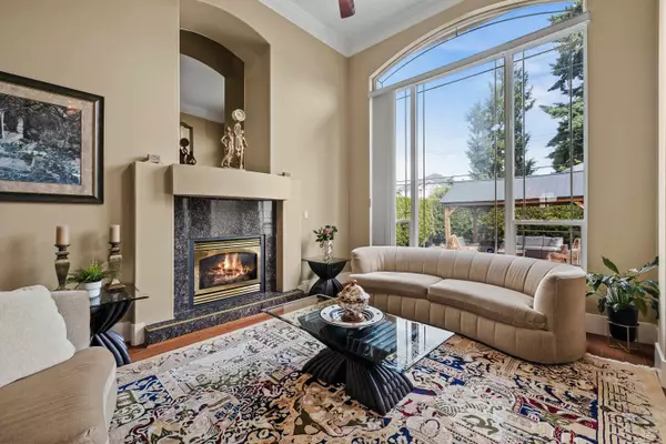 Surrey, BC V3S 2K7,15350 82 AVE