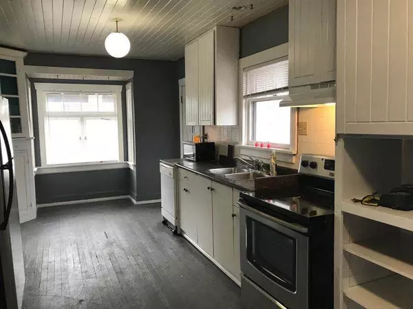 Chilliwack, BC V2P 5K8,9225 Charles ST