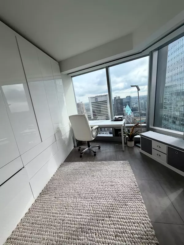 Vancouver, BC V6E 4E6,1151 West Georgia Street #5002
