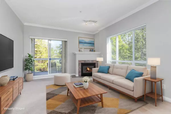 1685 152a ST #208, Surrey, BC V4A 9Y1