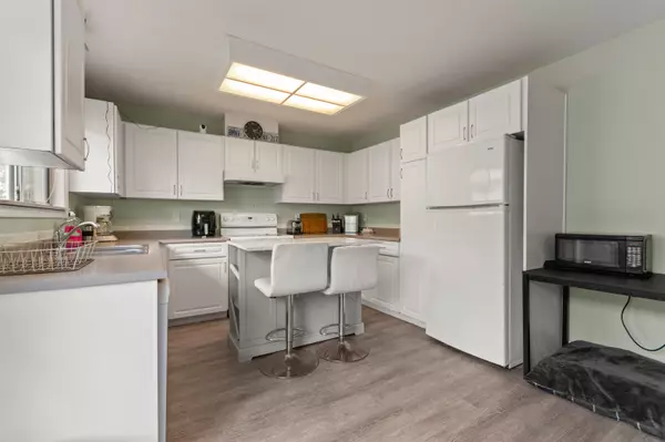 9520 Carroll ST Chilliwack, BC V2P 7G4