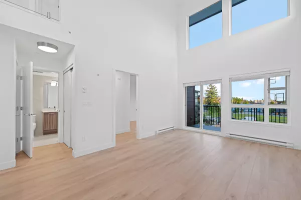 22562 121 AVE #410 Maple Ridge, BC V2X 3Y8