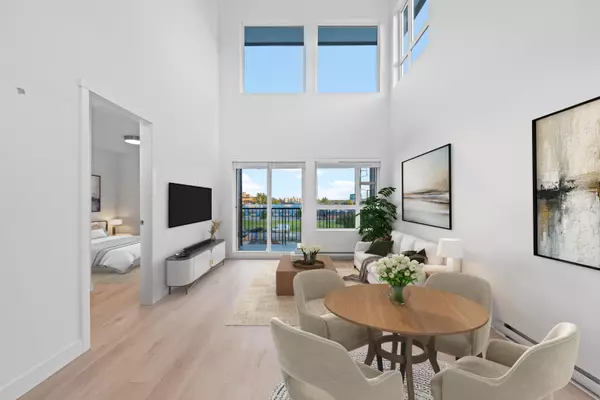 22562 121 AVE #410 Maple Ridge, BC V2X 3Y8