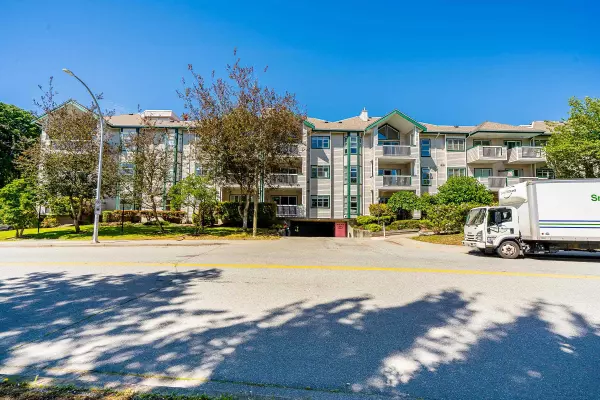 Surrey, BC V3W 6B4,13911 70 AVE #202