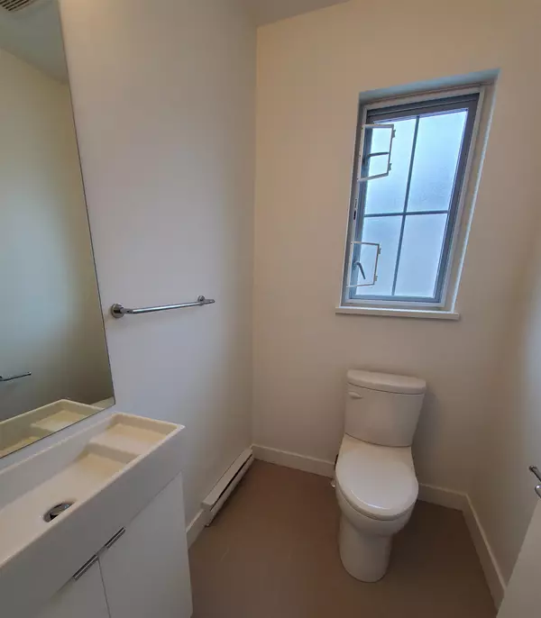 Langley, BC V2Y 3K8,20487 65 AVE #75
