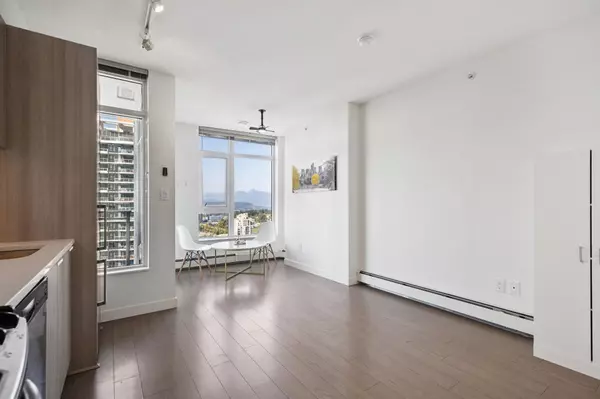 Surrey, BC V3T 0M4,13308 Central AVE #1813