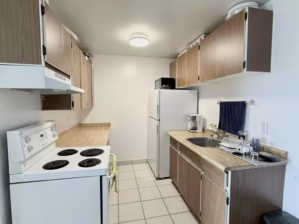 Richmond, BC V7C 3M6,7280 Lindsay RD #304
