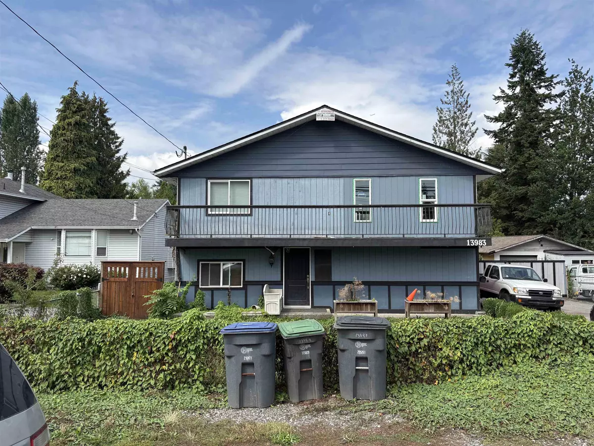 Surrey, BC V3R 5G3,13983 Grosvenor RD