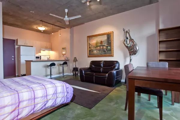 22 E Cordova Street #313, Vancouver, BC V6A 4G8
