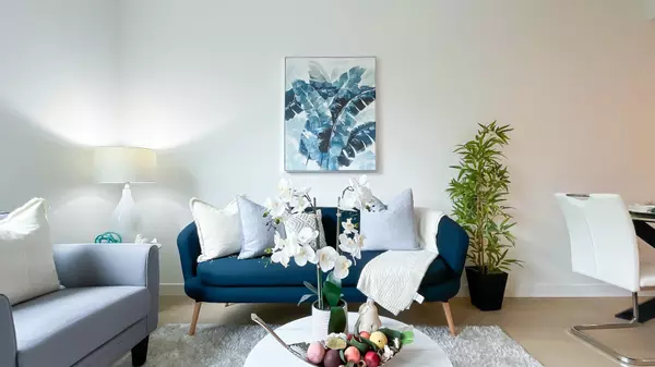 Vancouver, BC V5Z 2Z5,5058 Cambie ST #207