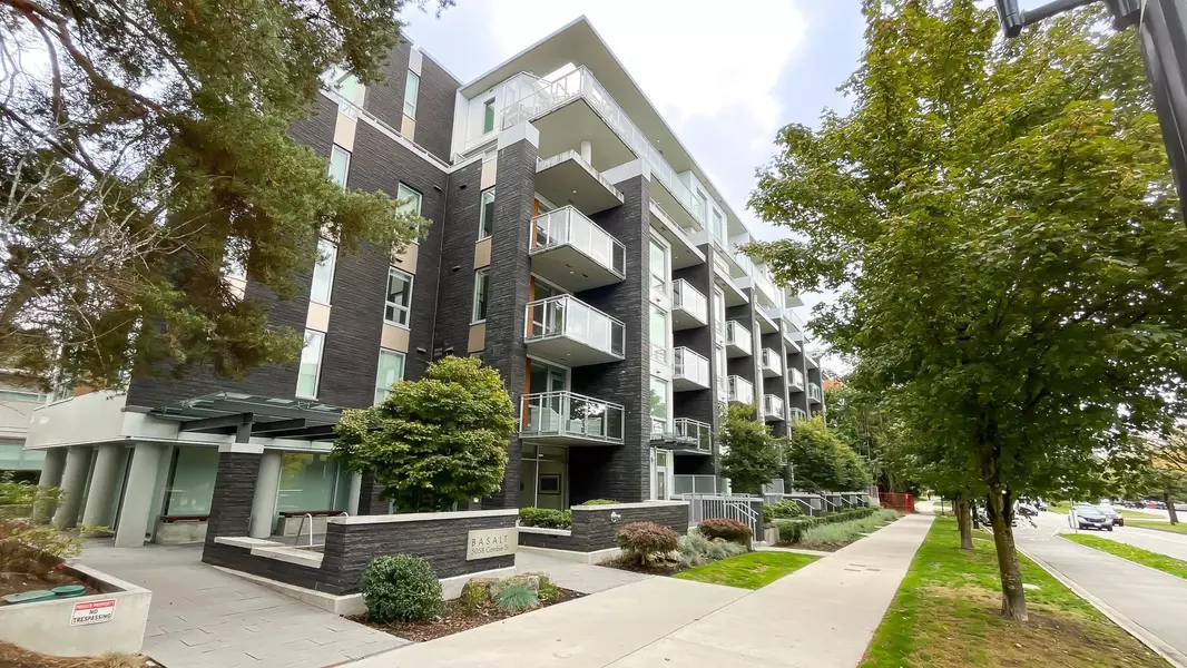 5058 Cambie ST #207, Vancouver, BC V5Z 2Z5