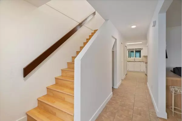 Coquitlam, BC V3J 3Z6,663-665 Harrison AVE