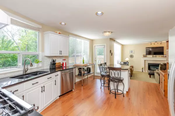 Surrey, BC V3W 0N4,7931 Redtail PL