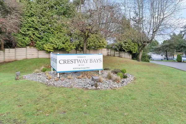 Surrey, BC V3W 5C2,8220 King George BLVD #28