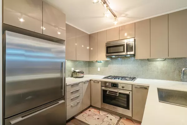 Richmond, BC V6X 0S2,10177 River DR #108