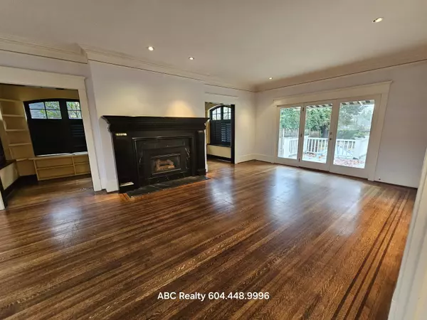 Vancouver, BC V6J 4E7,4XXX Beverly CRES