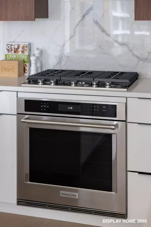 Burnaby, BC V3N 0J4,7683 Park CRES #2201