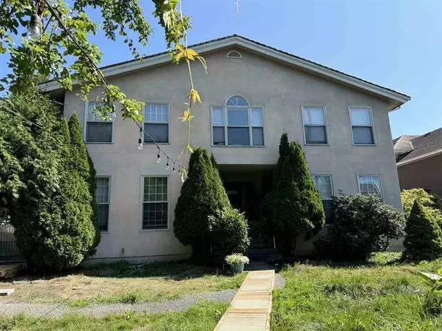 7426 Bridge ST, Richmond, BC V6Y 2S7