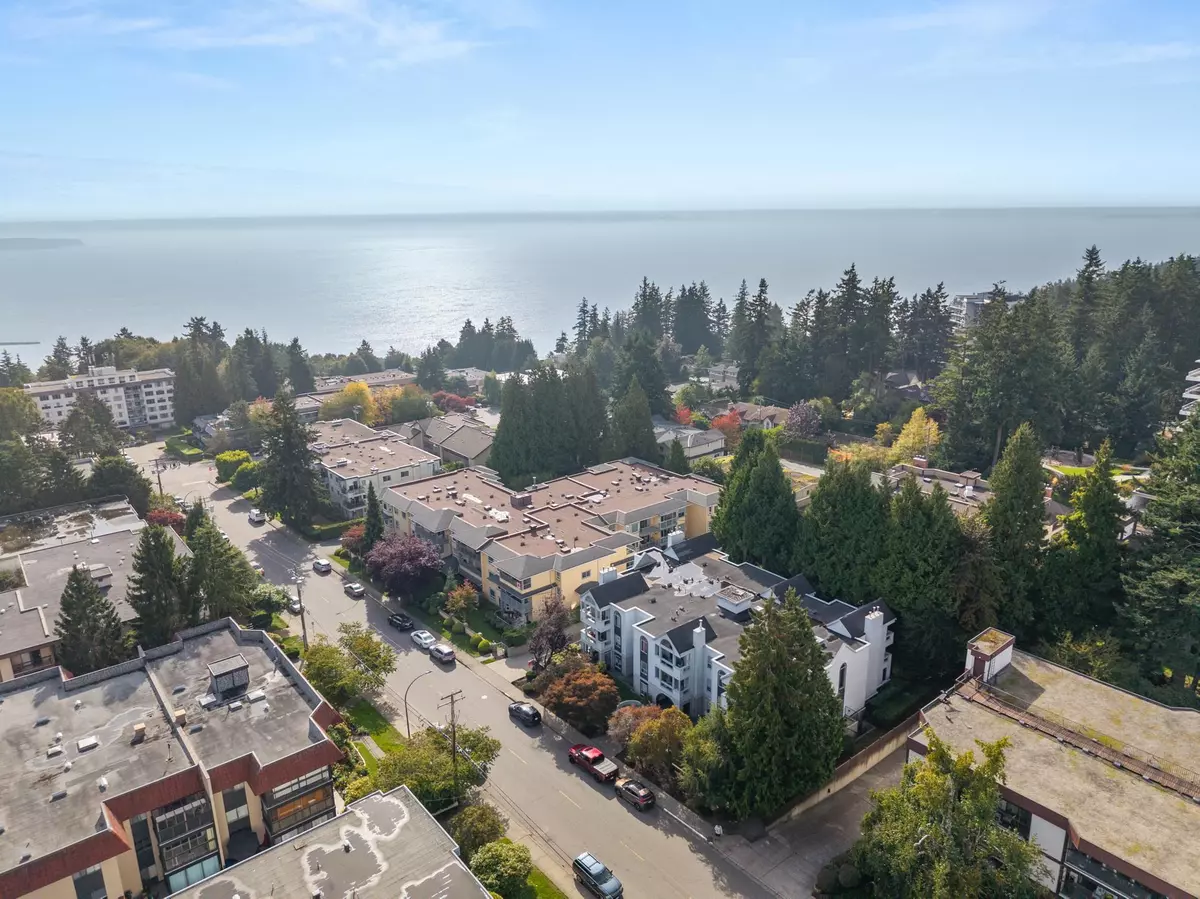 White Rock, BC V4B 3V6,1473 Blackwood ST #103