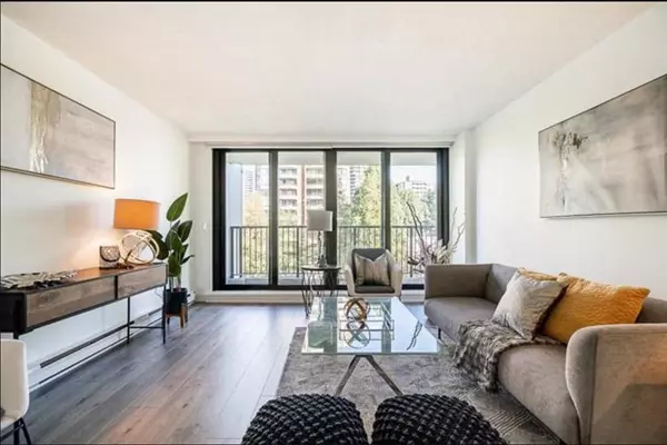 Burnaby, BC V5H 4E4,6455 Willingdon AVE #503
