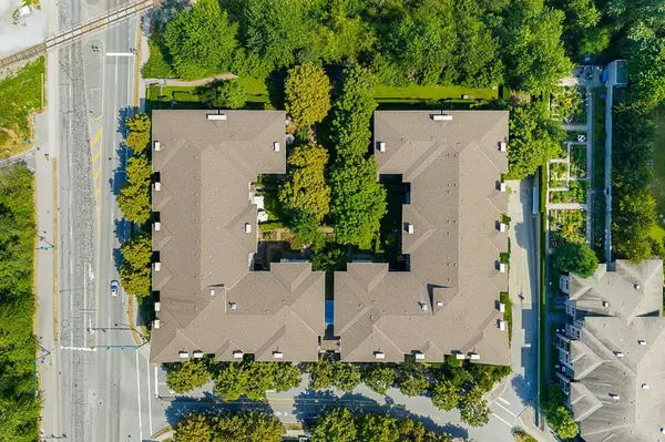 Port Moody, BC V3H 5K4,801 Klahanie DR #217