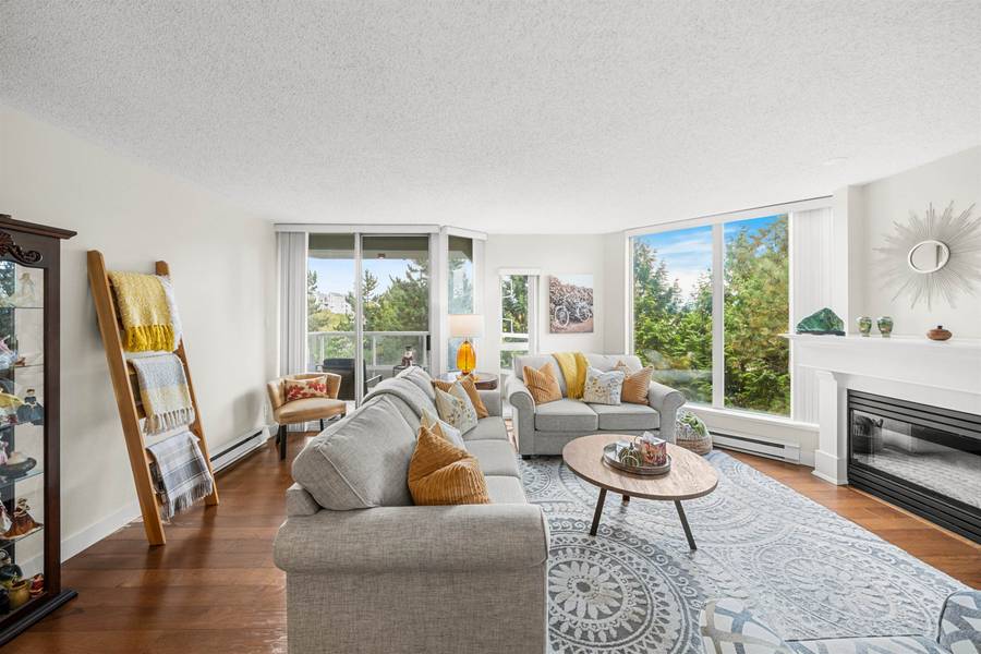 71 Jamieson CT #404, New Westminster, BC V3L 5R4