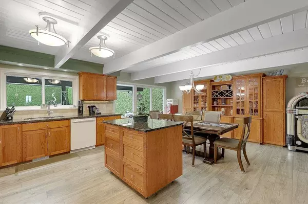 Maple Ridge, BC V2X 2P4,20214 Patterson AVE
