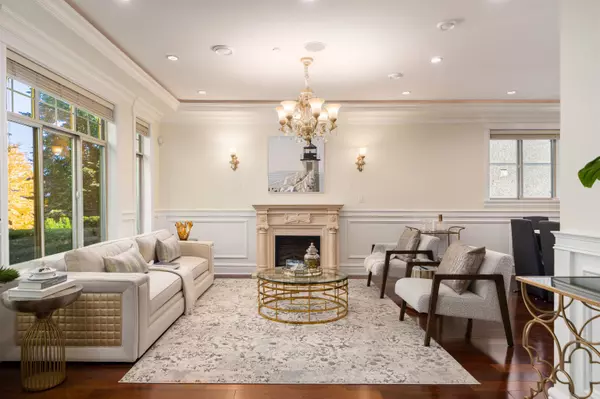 Vancouver, BC V6S 1A2,3716 W 17th AVE