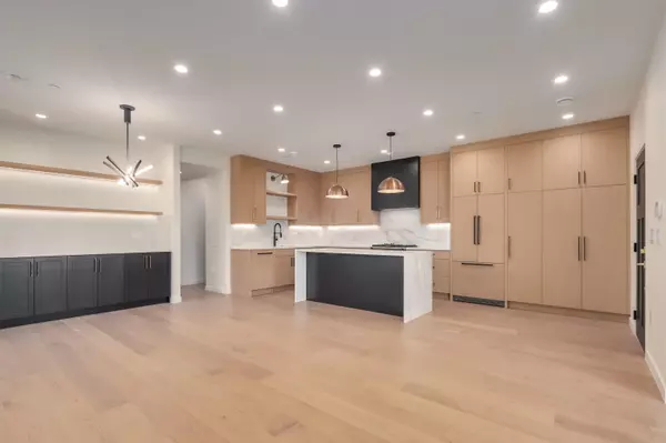 Vancouver, BC V5M 1M9,2698 E 5th AVE