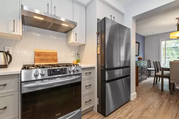 Sardis, BC V2R 0K4,46778 Hudson RD #25