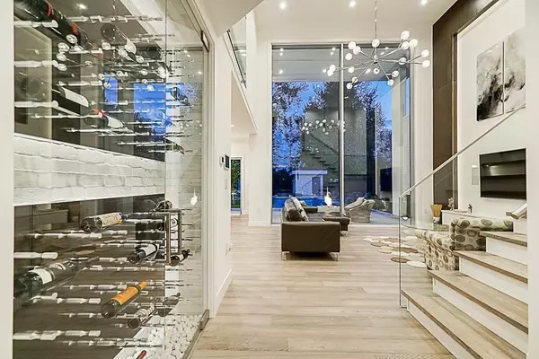 Burnaby, BC V5J 3G2,4610 Marine DR