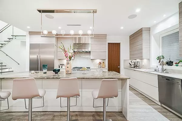 Burnaby, BC V5J 3G2,4610 Marine DR