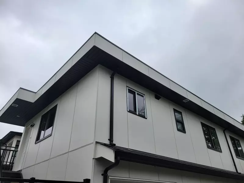 6765 Kitchener ST #4, Burnaby, BC V5B 2J8