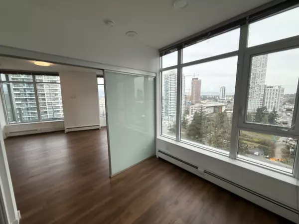 13308 Central AVE #1412 Surrey, BC V3T 0M4