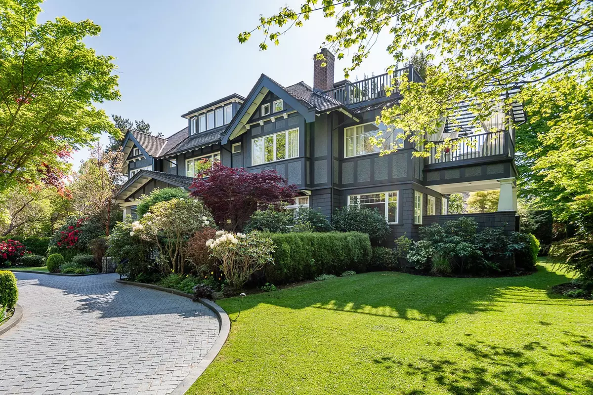 Vancouver, BC V6J 2T2,1638 Matthews AVE