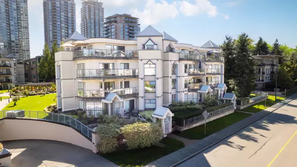 2968 Burlington DR #302, Coquitlam, BC V3B 7N4