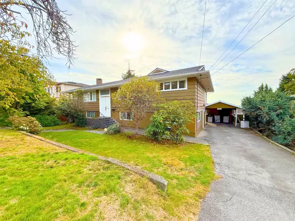 4566 Neville ST, Burnaby, BC V5J 2G8