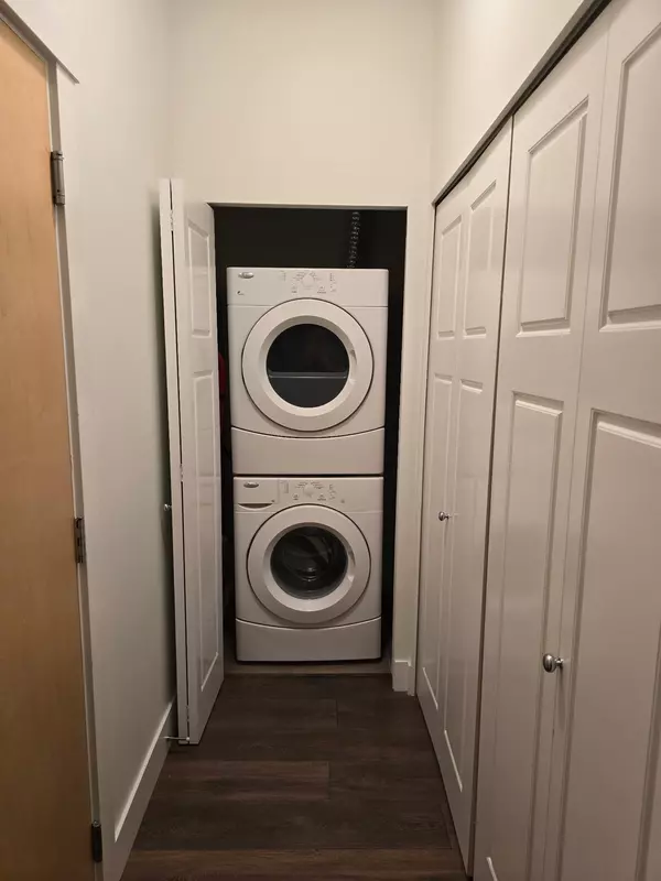 Burnaby, BC V5J 1H9,5288 Beresford #101