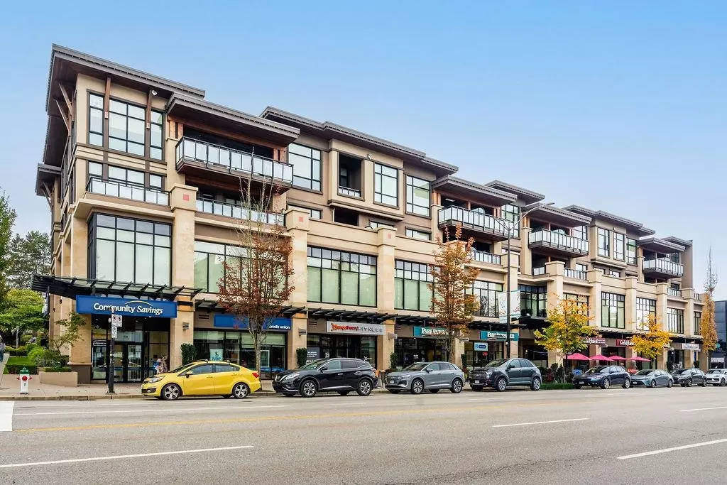 Burnaby, BC V5C 0E8,4570 Hastings ST #301