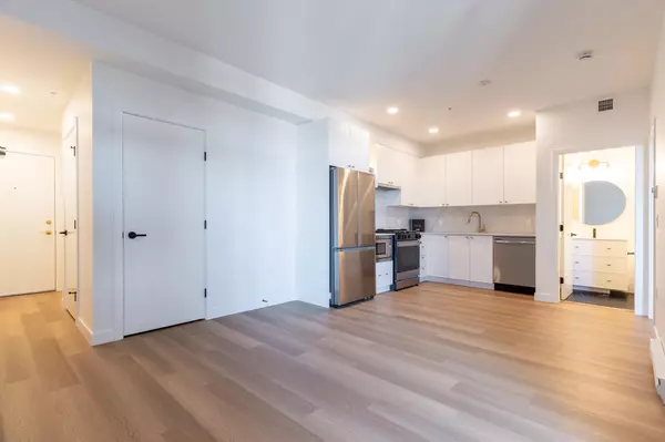 Coquitlam, BC V3K 0H7,215 Mcbay LN #616