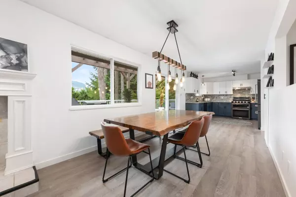 Port Moody, BC V3H 2K5,3310 Henry ST