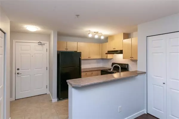 New Westminster, BC V3L 0A4,240 Sherbrooke ST #3406